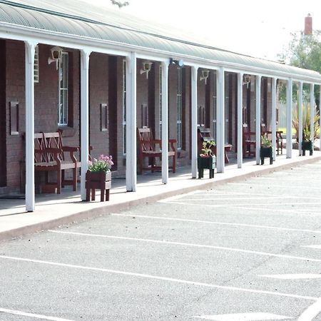 Bairnsdale Tanjil Motor Inn Buitenkant foto