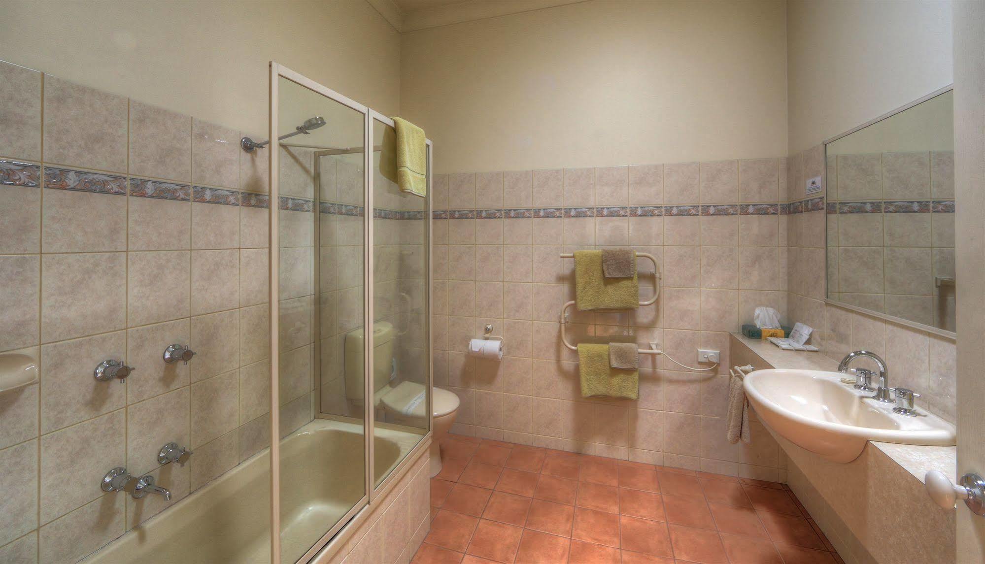 Bairnsdale Tanjil Motor Inn Buitenkant foto